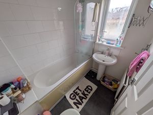 Photo 1- click for photo gallery